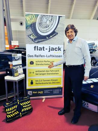 flat-jack on RETRO CLASSICS fair in Stuttgart - Germany
